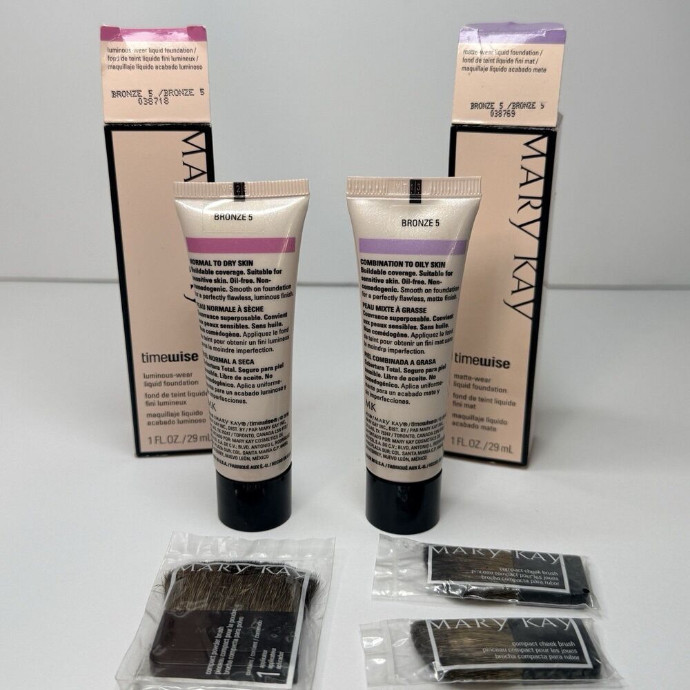 Mary Kay Bronze 5 Luminous 038718 & Matte Foundation 038769 Lot + 3 MK Brushes